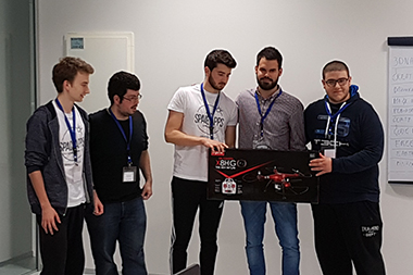 El grupo ‘Code Drivers’ ganador del premio INYCOM en el hackathon internacional de la NASA ‘Space App’ Zgz